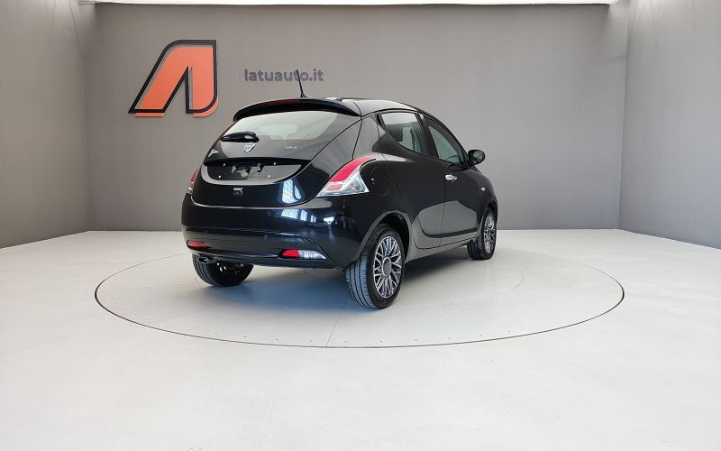 YPSILON 1.0 70CV HYBRID GOLD PLUS