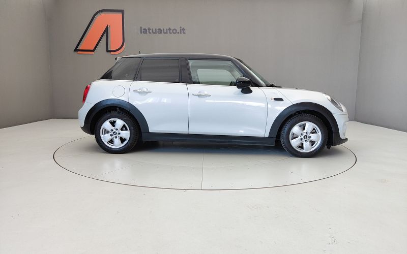 MINI  COOPER 1.5 136CV HYPE  AUTO 5P