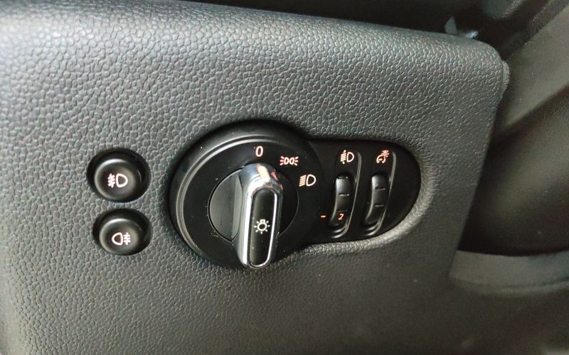 MINI  COOPER 1.5 136CV HYPE  AUTO 5P