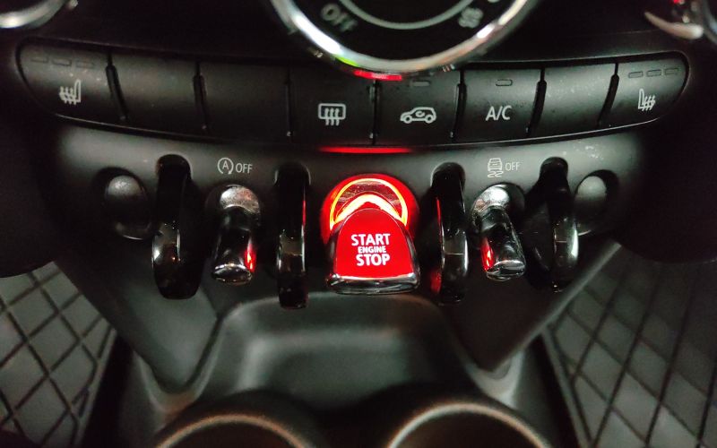 MINI  COOPER 1.5 136CV HYPE  AUTO 5P