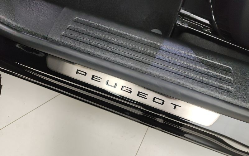 2008 1.2 PURETECH 130CV GT EAT8