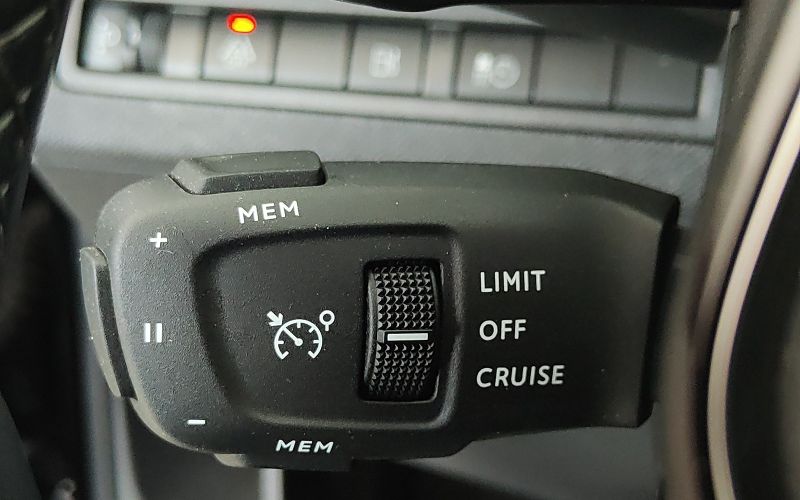 3008 1.6 PHEV 225CV ALLURE PACK  E-EAT8 