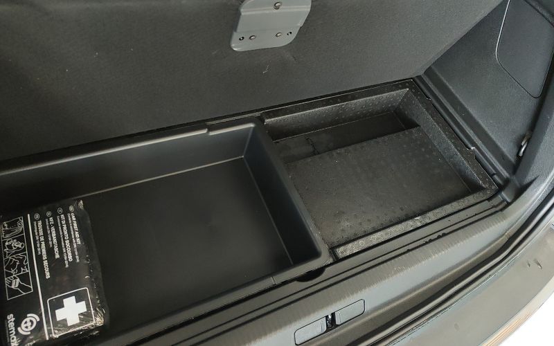 3008 1.6 PHEV 300CV ALLURE PACK  E-EAT8