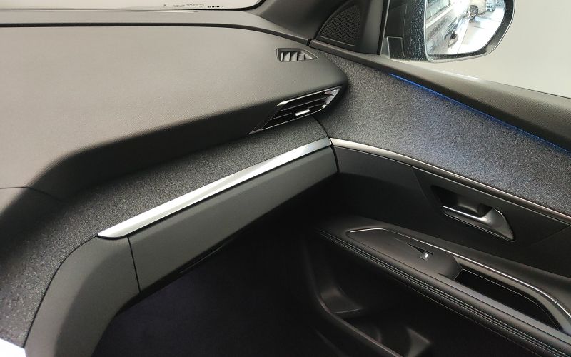 3008 1.6 PHEV 300CV ALLURE PACK  E-EAT8
