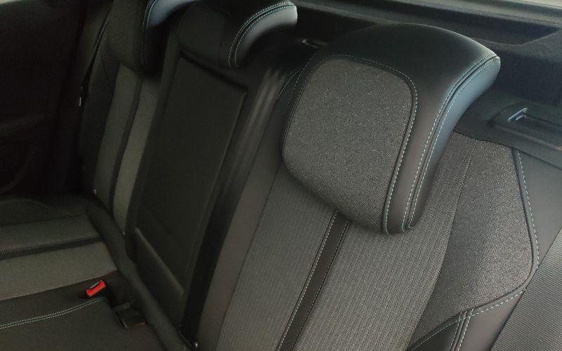 3008 1.6 PHEV 300CV ALLURE PACK  E-EAT8